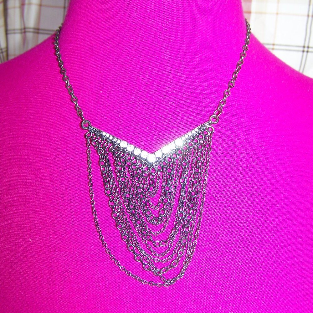Black V Chain Necklace